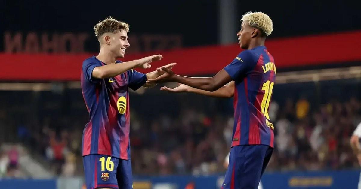 PP模拟器官网-继亚马尔后,费尔明是本赛季第二位进球助攻均上双的西甲球员